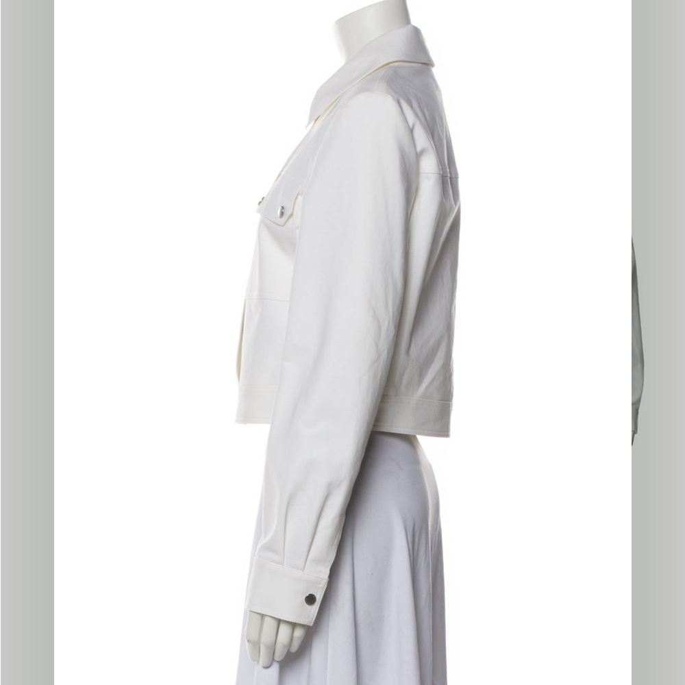 White jacket - Picture 2 of 4